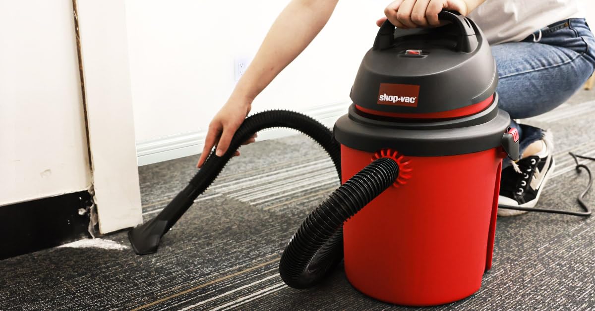 4 Gallon 4.0 Peak HP Wet/Dry Vacuum M576922