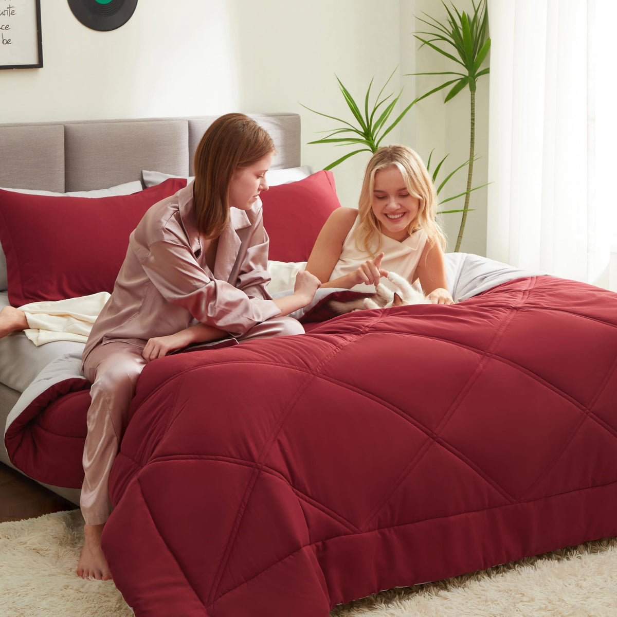 King Size 7 Pieces Red Bedding Set with Sheets S5286